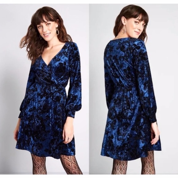 ModCloth Velvet Luxe Dress Blue Small - Picture 1 of 11